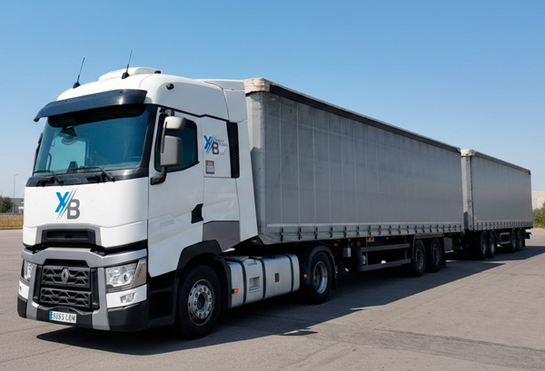 camion duotrailer con semi remolque